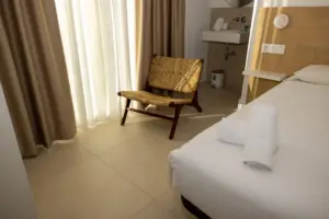hostal portofino portosin8